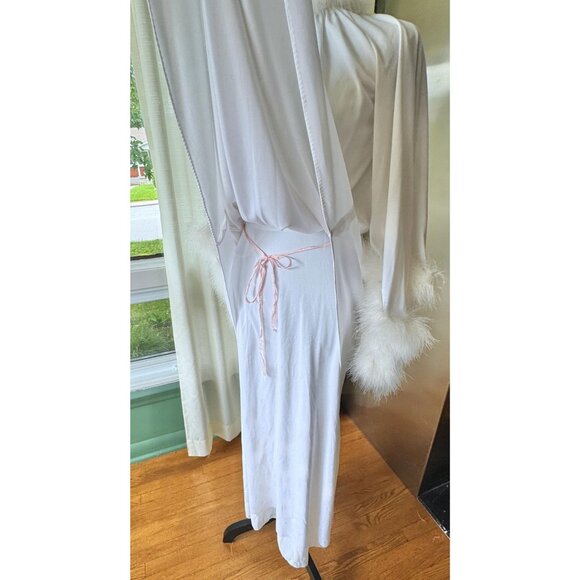 RARE vintage 1970s peignoir, marabou feather trim, angel sleeves, glam Hollywood - Picture 5 of 9